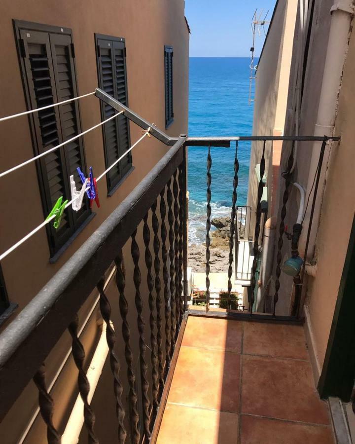 Blue Coral Apartment Cefalù Εξωτερικό φωτογραφία